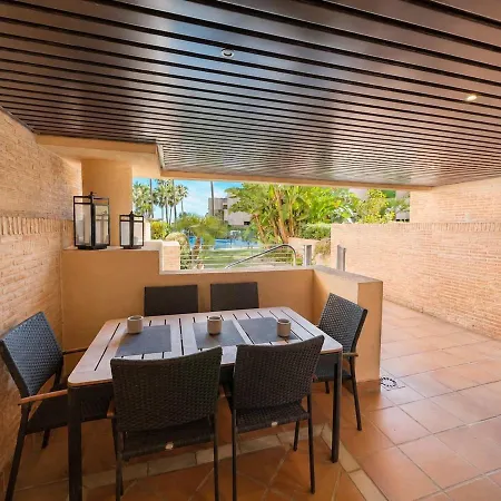 Immerse Yourself In An Oceanfront Paradise * Estepona