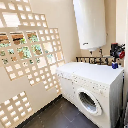 Immerse Yourself In An Oceanfront Paradise Apartmán *