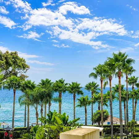 Apartmán Immerse Yourself In An Oceanfront Paradise Estepona